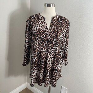 Cocomo Womens Plus 1X Leopard Tunic Top V Neck Roll Tab Sleeve Blouse Stretch